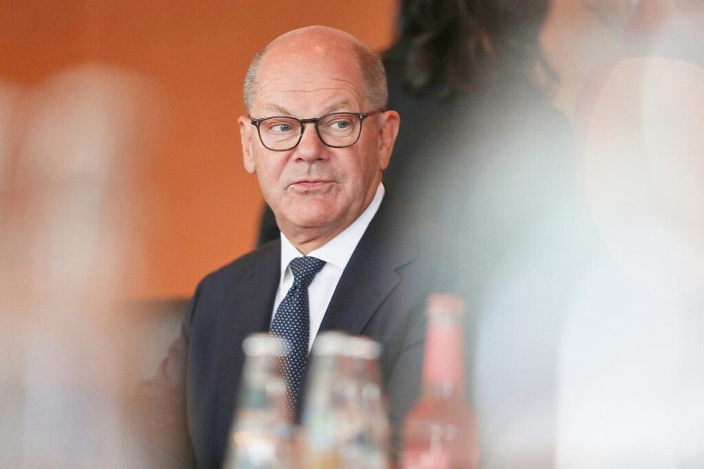 KORREKTUR: Scholz zeigt Verhandlungsbereitschaft zu Neuwahltermin