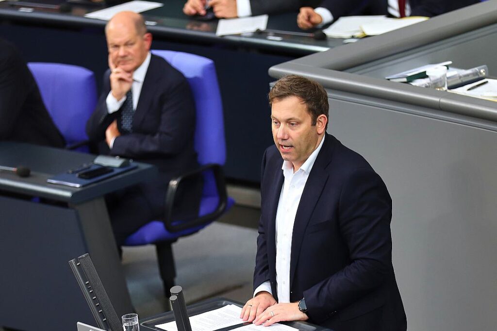 Klingbeil beharrt auf Scholz als Kanzlerkandidat