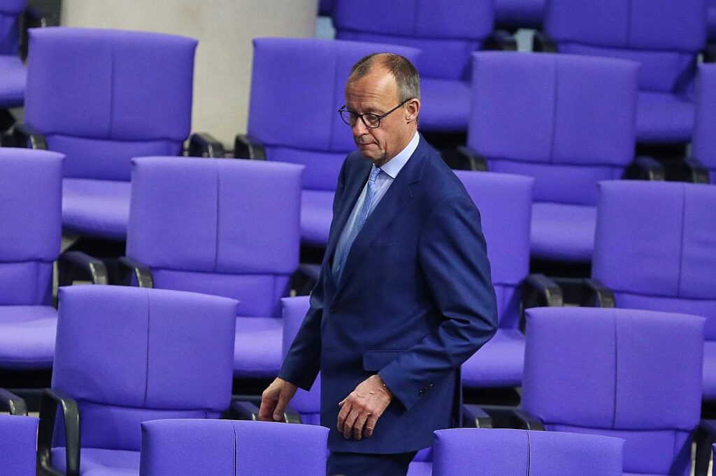 Merz schließt Abstimmung über Haushaltsprojekte vor Neuwahl aus