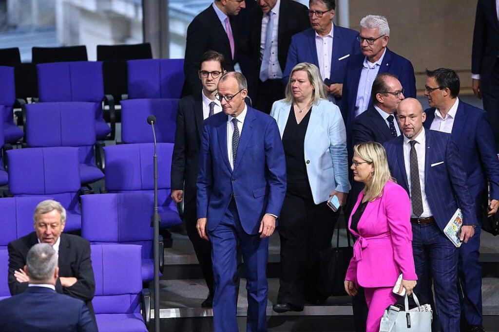 Merz will Neuwahlen noch im Januar