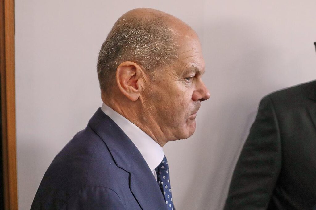 SPD-Historiker Behrends kritisiert Scholz-Nominierung