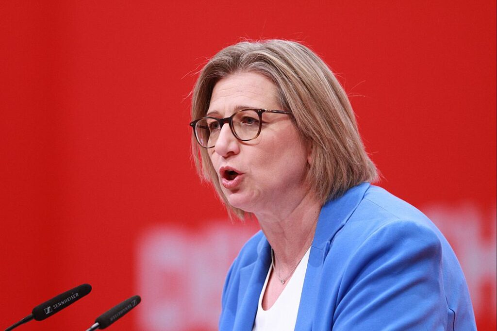 Saar-Ministerpräsidentin drängt auf rasche Schuldenreform