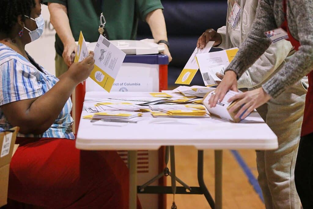 TV-Sender: Trump baut Vorsprung bei US-Wahlen aus