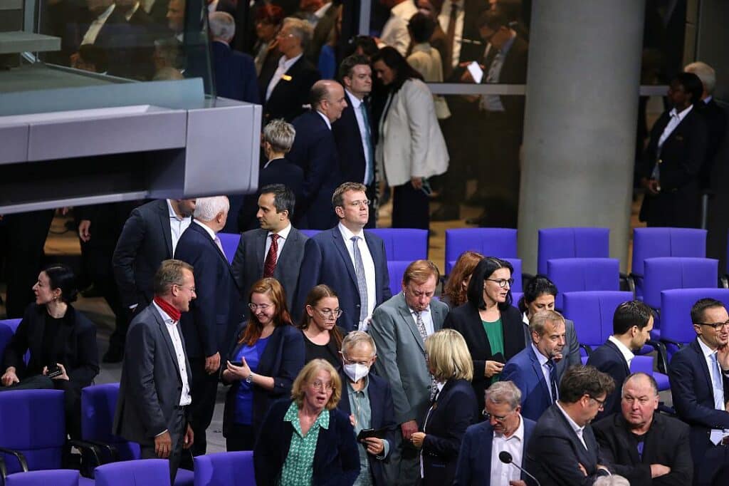 Union will Habeck und Lindner herbeizitieren – Ampel-Mehrheit steht