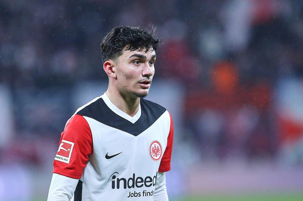Europa League: Frankfurt-Erfolg dank Uzun-Traumtor gegen Budapest