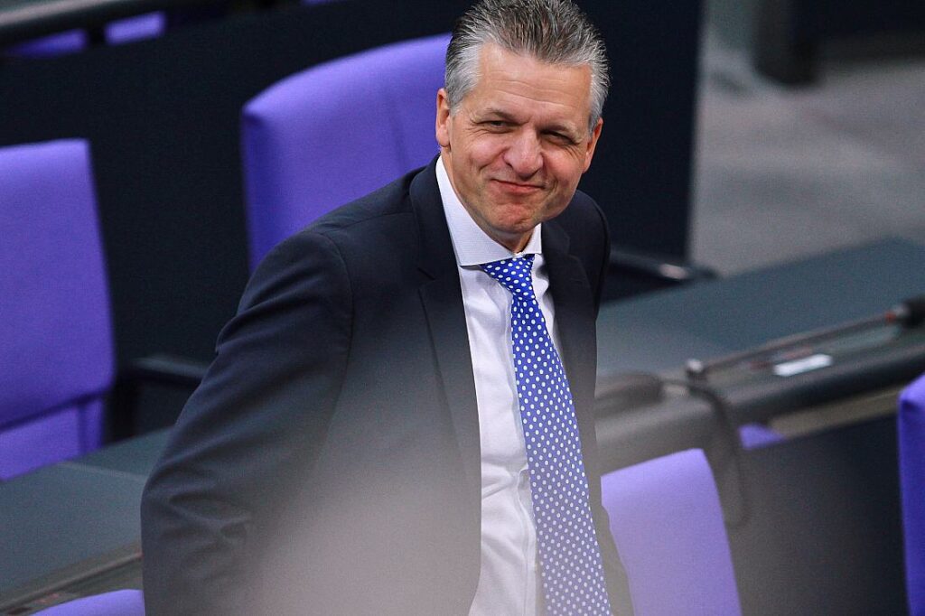 Frei sieht "verhärtete Fronten" bei Asylgesetz