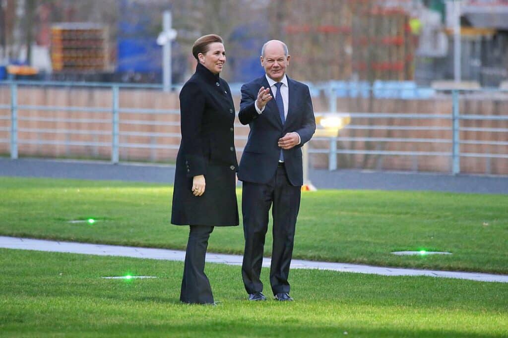 Grönland und Nato: Scholz und Frederiksen beraten über Verteidigung