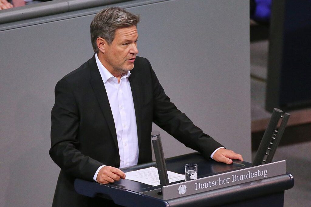 Habeck gegen ängstliche Position gegenüber USA