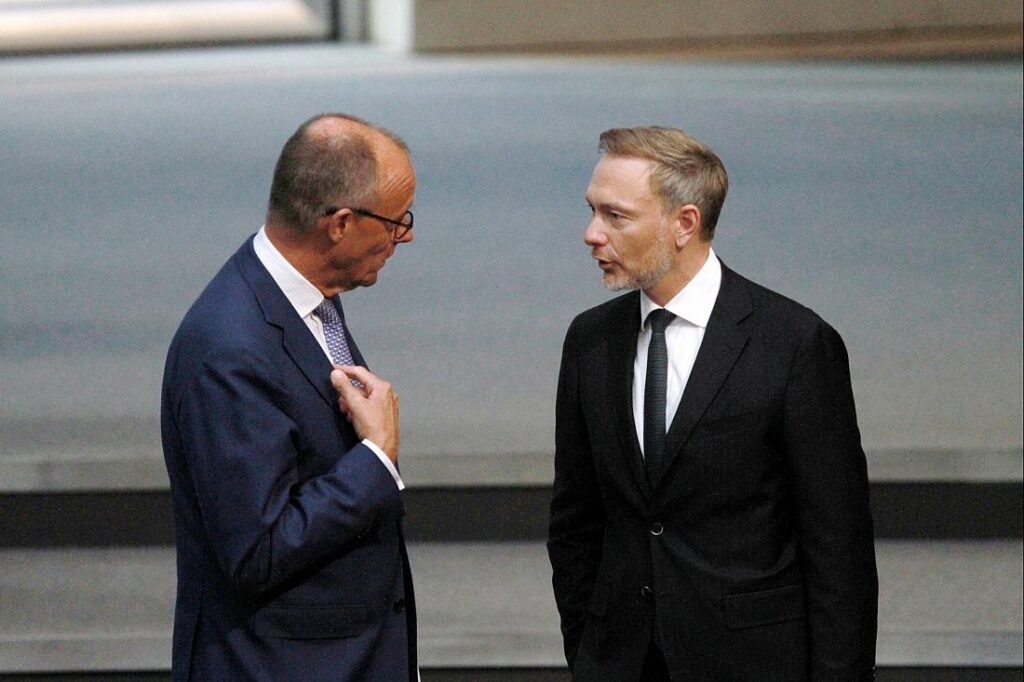 Lindner: Merz-Vorstoß zu Staatsbürgerschaften nur "Symbolpolitik"