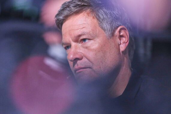 Umfrage: Deutsche finden Habeck sympathisch - aber wenig kompetent