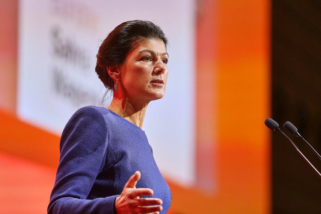 Wagenknecht fordert Rücktritte von Faeser und Herrmann