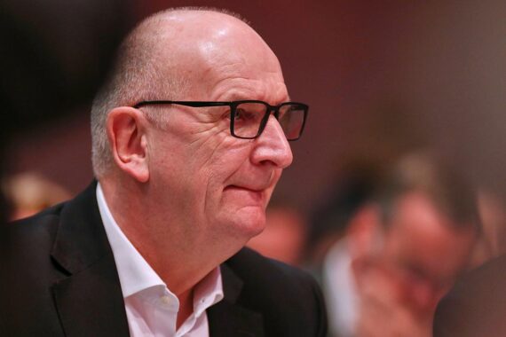 Woidke für Komplettumzug der Bundesregierung nach Berlin