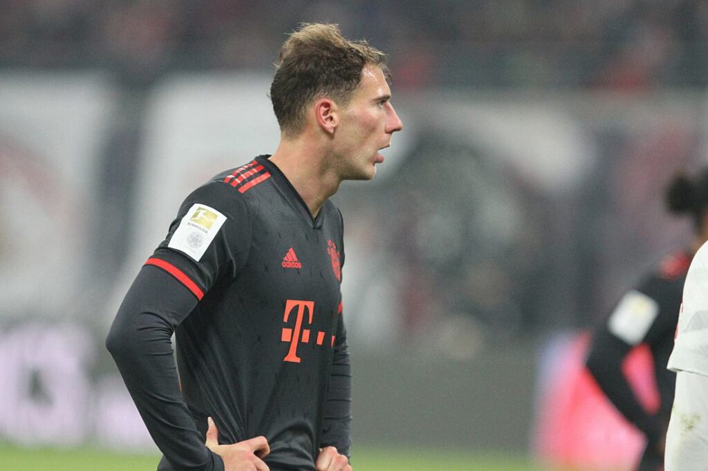 1. Bundesliga: Stuttgart verteilt Geschenke an Bayern München
