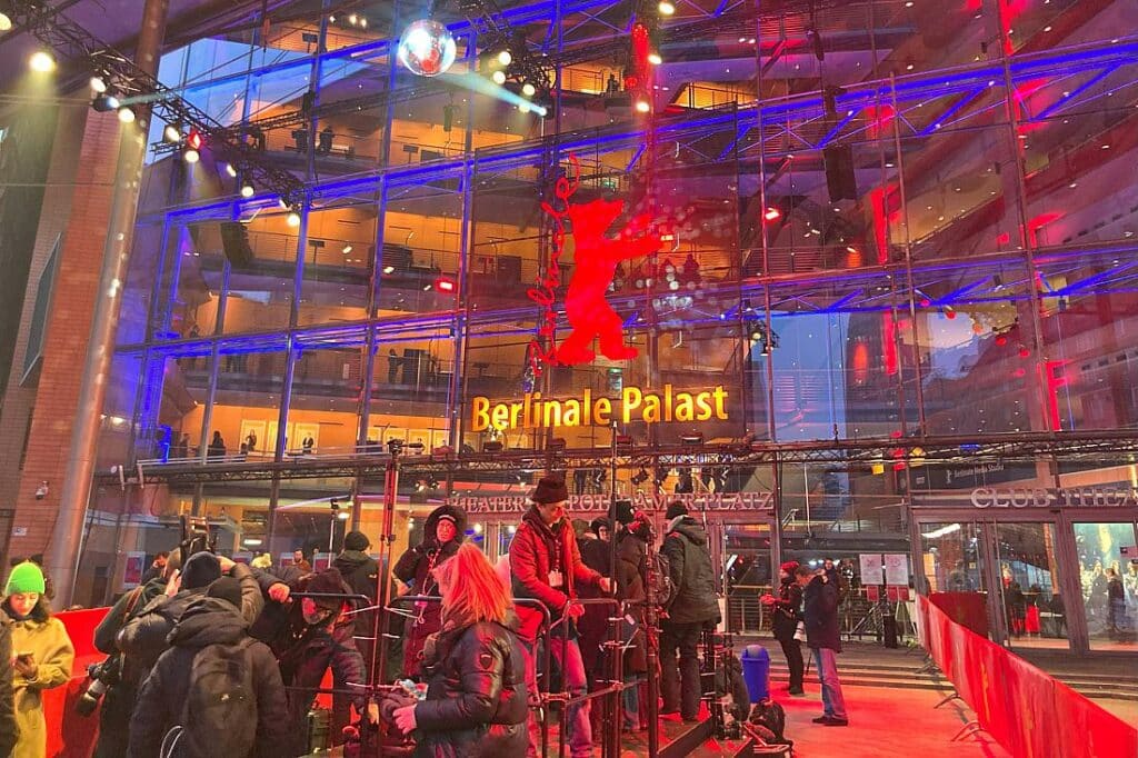 75. Berlinale feierlich mit Gala eröffnet