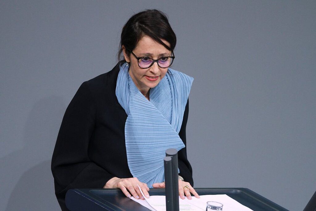 CDU-Justizsenatorin: AfD als gesichert rechtsextrem einstufen