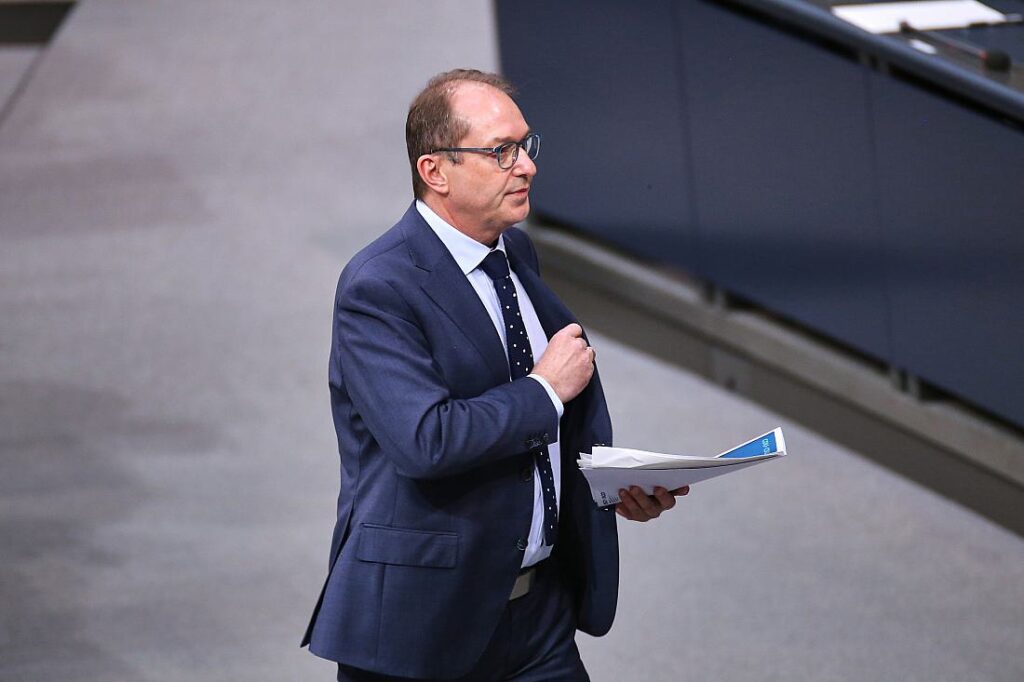 Dobrindt will Koalitionsausschuss zum "Korrektiv" machen