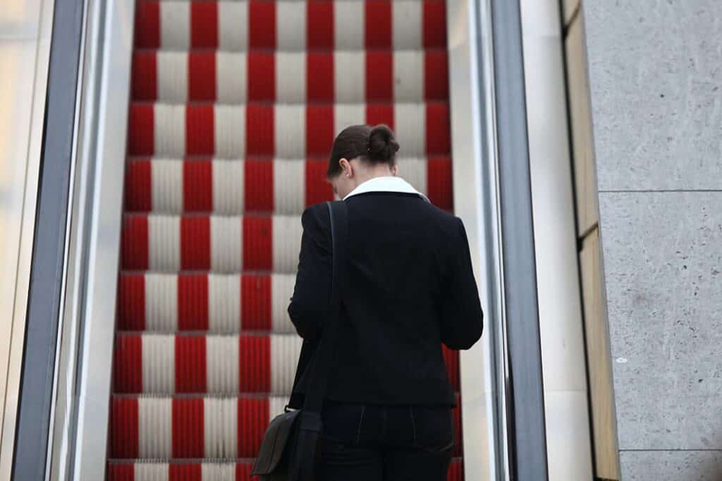 Grüne wollen Klagerecht bei schlechterer Bezahlung von Frauen