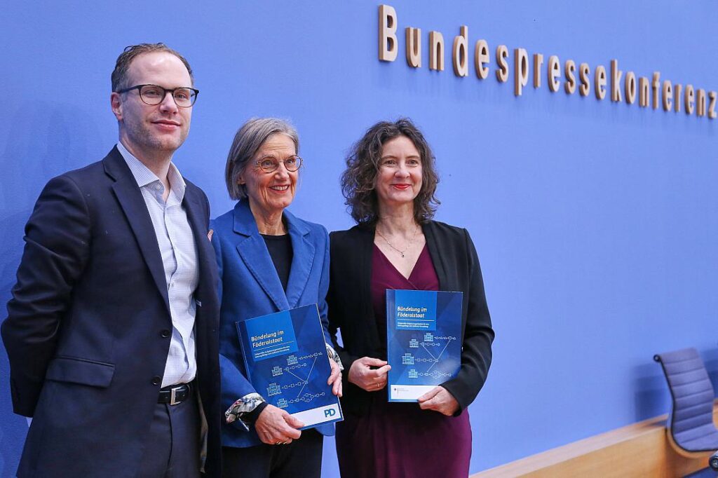 Gutachten vorgestellt: NKR wirbt für Verwaltungsreformen