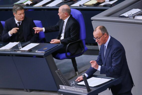 Habeck schlägt Merz und Scholz Pakt für Übergangszeit vor