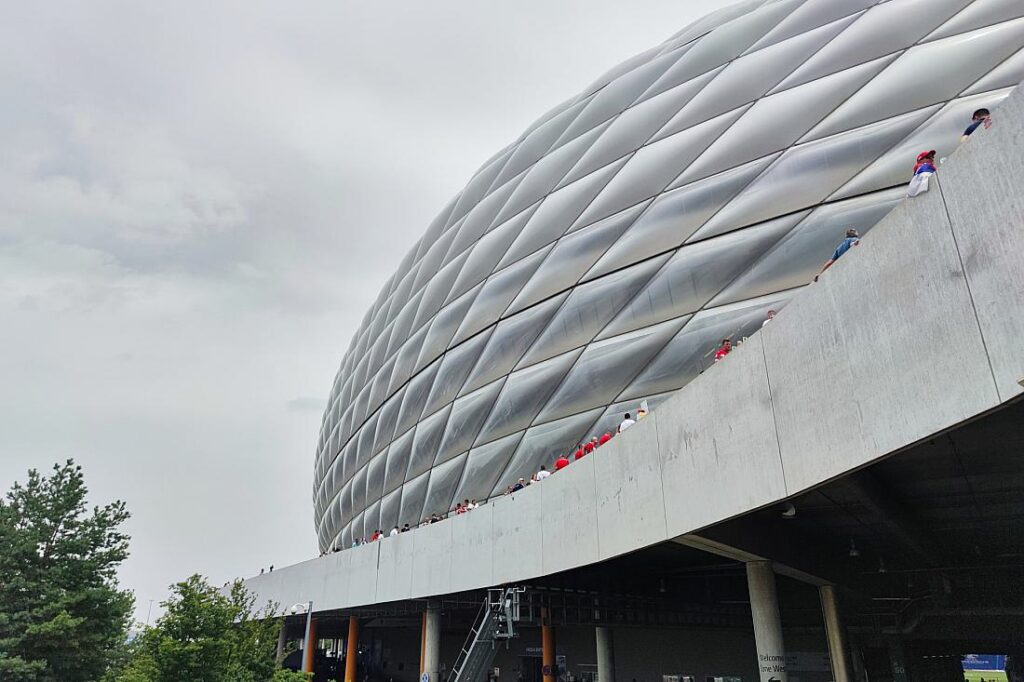 Hoeneß sieht Allianz-Arena als seine beste Entscheidung