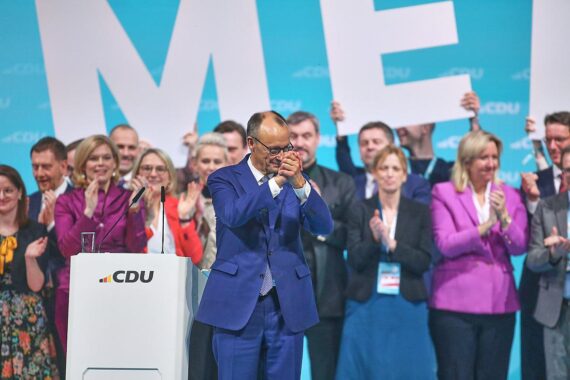 Infratest-Umfrage: Union kann leicht zulegen