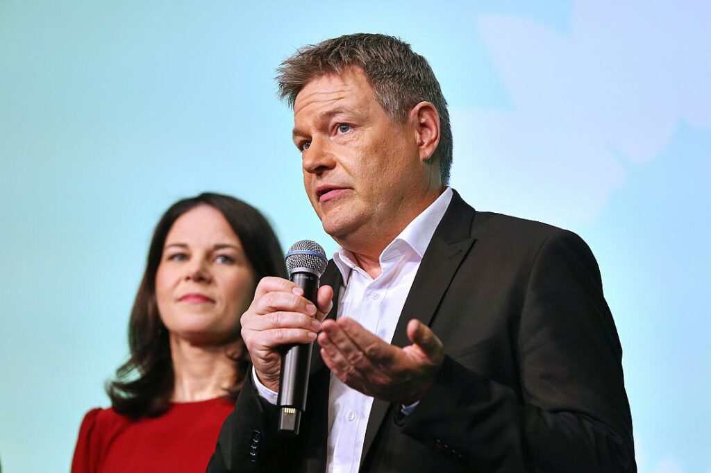 Kritik aus linkem Grünen-Flügel an Habecks Wahlkampf