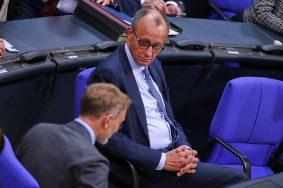 Lindner kritisiert Merz für Abstimmung über Migrationsgesetz