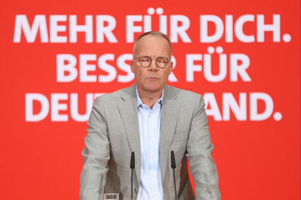 SPD hält wöchentliche Abschiebeflüge für nicht umsetzbar