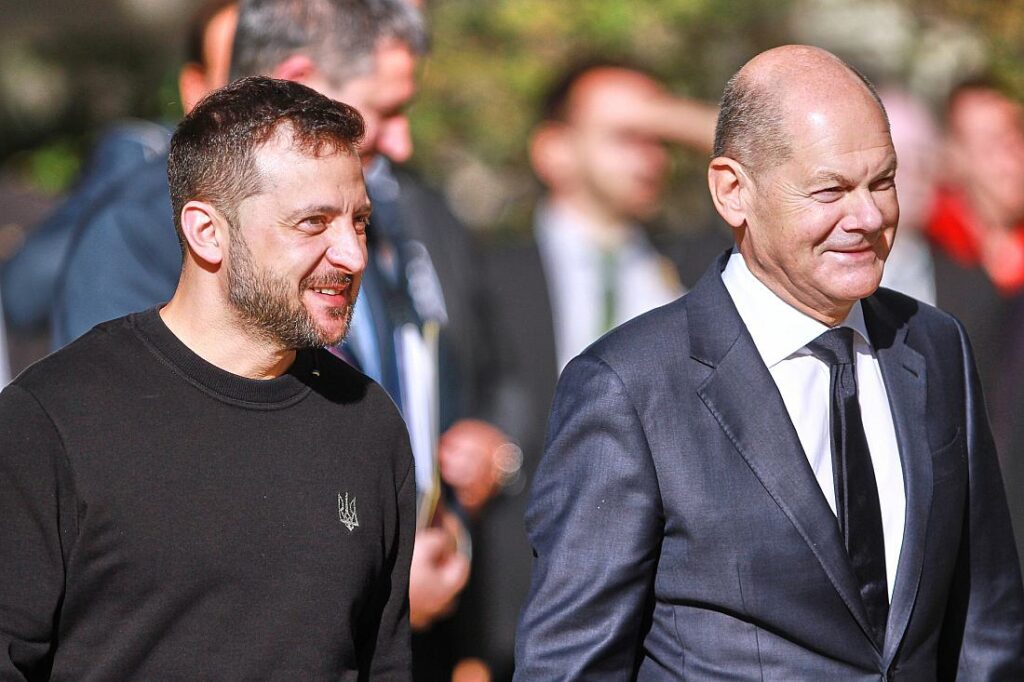 Scholz telefoniert mit Selenskyj