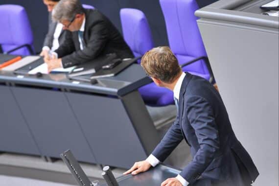 Union verschärft Angriffe auf Wirtschaftsminister Habeck