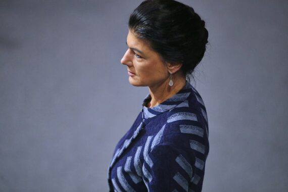 Wagenknecht sieht Wahl als Abstimmung über ihre politische Zukunft
