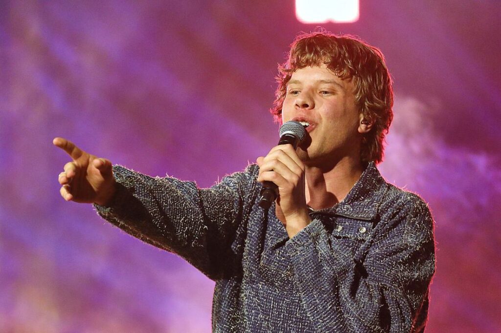 Zartmann neu an der Spitze der Single-Charts