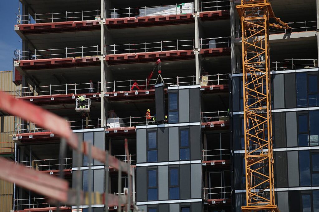 Auftragseingang im Baugewerbe steigt an