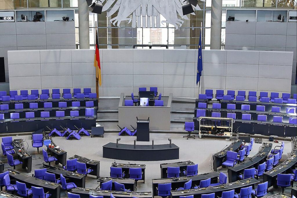 DM-Chef für längere Legislatur und begrenzte Mandate