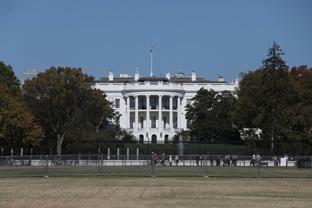 Ex-Trump-Berater hält Nato-Austritt der USA für wahrscheinlich