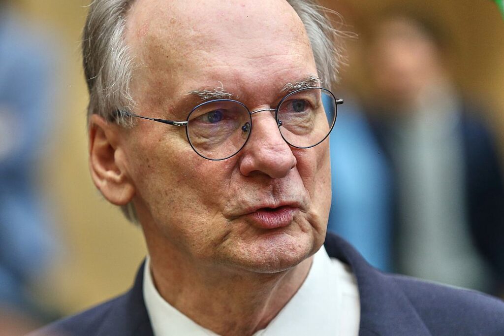 Haseloff wirbt für Beibehaltung von Solidaritätszuschlag