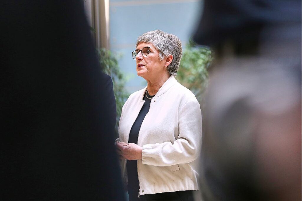 Haßelmann: Grüne stehen geschlossen hinter Schuldenpaket