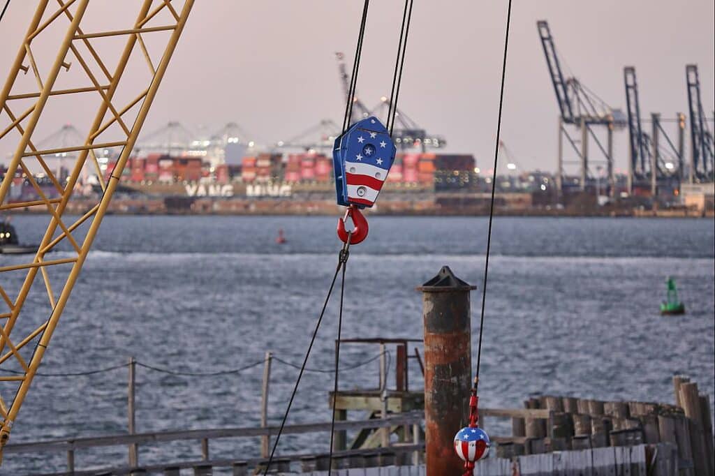 IW erwartet herbe Wirtschaftseinbußen wegen Trumps Zollkrieg
