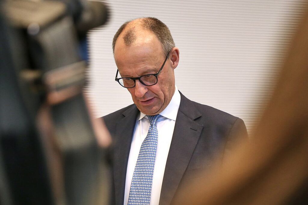 Insa: Union schrumpft auf 26 Prozent