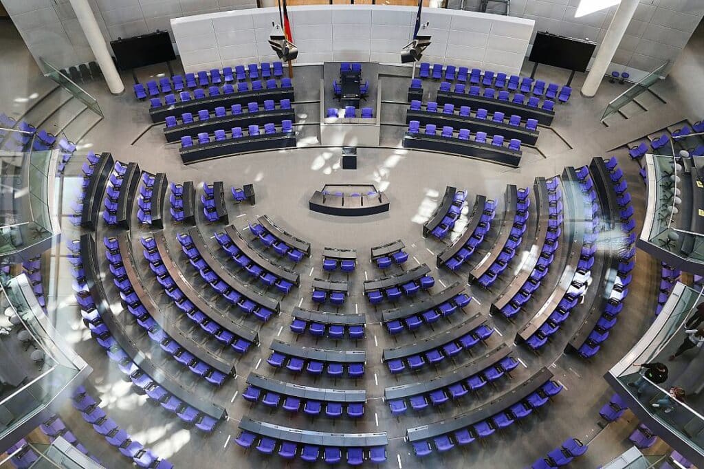 Kommunen richten vor Schuldenpaket-Abstimmung Appell an Abweichler