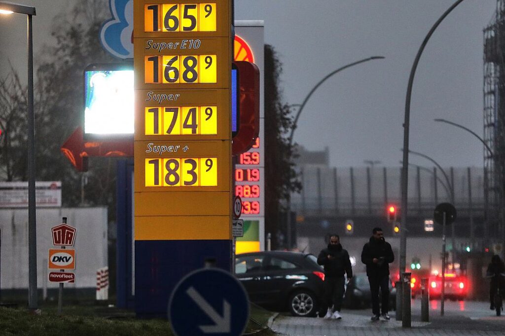 Kraftstoffpreise deutlich gesunken