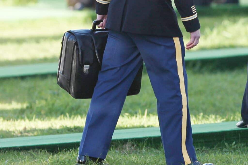 Mehrheit gegen Bau eigener Atombombe