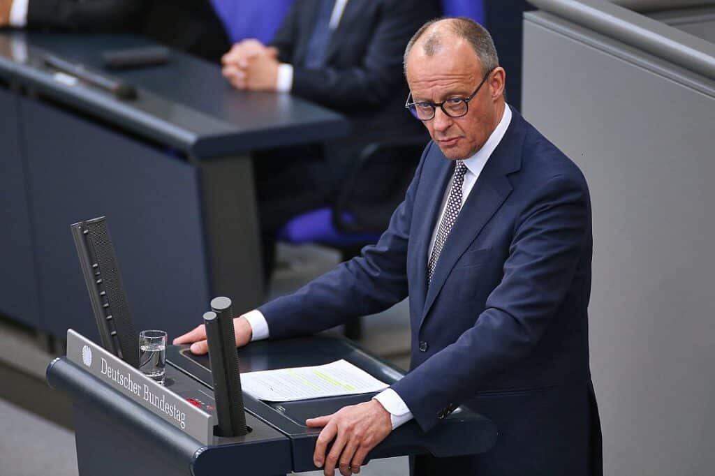 Merz erwartet nach Schuldenpaket "erheblichen Konsolidierungsdruck"