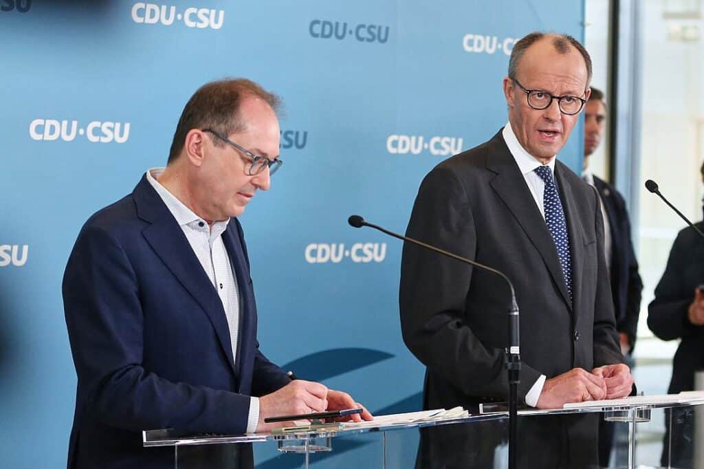 Merz lobt Einigung mit Grünen auf Schuldenpaket
