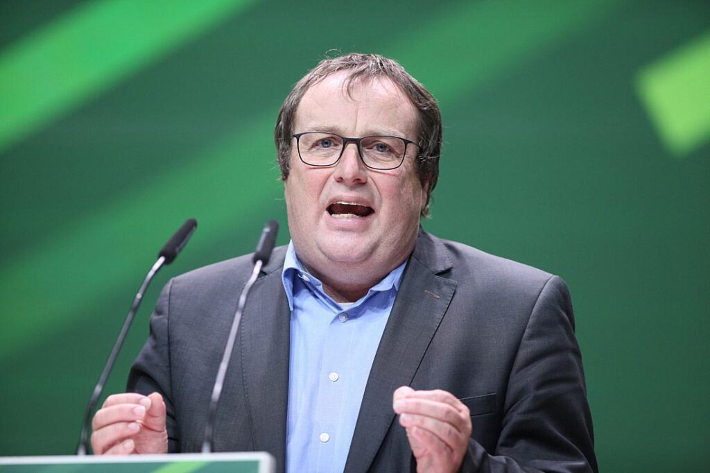 NRW-Verkehrsminister sieht Sondervermögen als Anschubfinanzierung