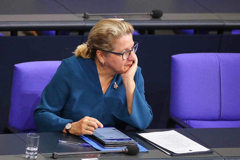 Schulze will Entwicklungsministerin bleiben