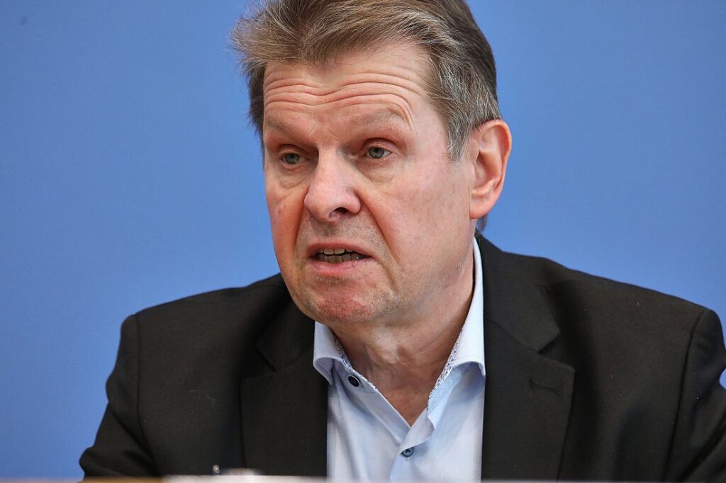 Stegner bremst bei Migrationswende und zieht rote Linie