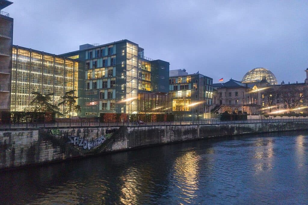 Union und SPD beschleunigen Sondierungen