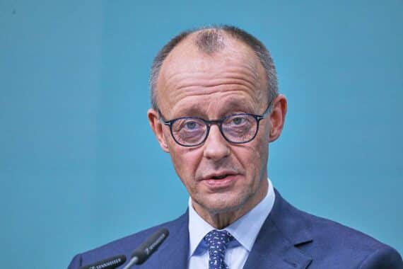 Union und SPD vereinbaren Schuldenbremsenreform und Sondervermögen