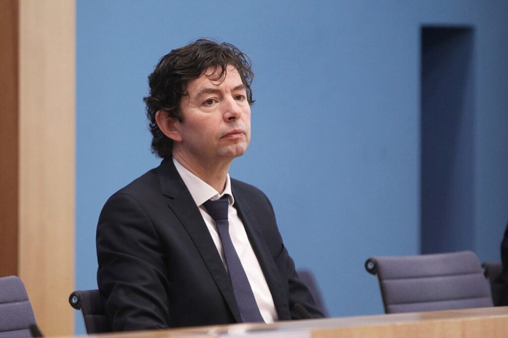 Virologe Drosten schließt Bewertung von BND-These zu Corona aus